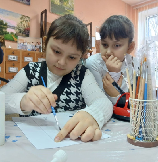 Библиотечный урок «Будем книгу мы беречь!».